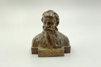 Бюст писатель Лев Толстой. Австрия, H. Muller, 1900-е гг. Бронза, литьё, патина.