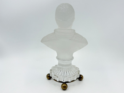 Скульптура "Папа Римский Пий IX".  Франция, фирма Baccarat, конец 19 века. Стекло.