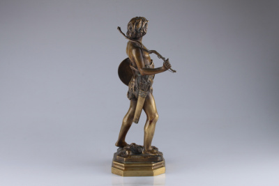 Скульптура "Воин". Франция, Париж, Jean Didier Début, 1880-е гг., клеймо бронзолитейной фабрики Vrai bronze B.D Paris. Бронза, литьё, патина. 