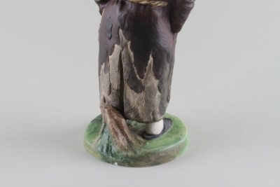 Статуэтка "Плюшкин".Россия, фарфоровый завод Ф. Гарднера, 1870 – 1880-е гг. Бисквит, роспись.
