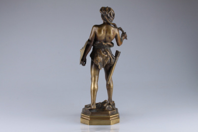 Скульптура "Воин". Франция, Париж, Jean Didier Début, 1880-е гг., клеймо бронзолитейной фабрики Vrai bronze B.D Paris. Бронза, литьё, патина. 