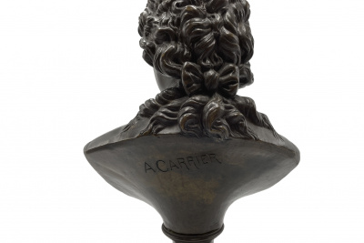 Бюст композитора Моцарта. Франция, Париж, А. Карье-Беллез, 1860-е гг. Бронза. Камень.