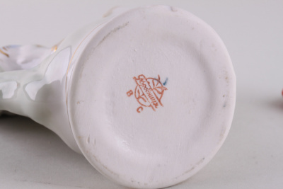 Графинчик "Петух". СССР, Городницкий фарфоровый завод, 1950 - 1960-е гг.  Фарфор, роспись.