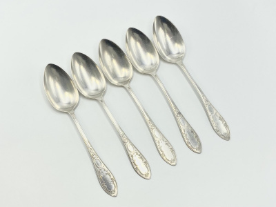 Столовые ложки 5 шт. СССР, Москва, клеймо мастера-ювелира А. П., 1920-30-е гг. Серебро 875 пробы.
