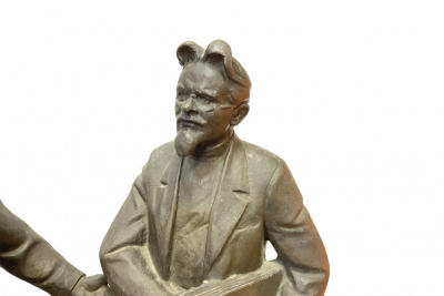 Скульптурная композиция «В. И. Ленин и М. И. Калинин». СССР, Б. В. Едунов, отливка 1950-1960-е гг. Бронза, литьё, патина.